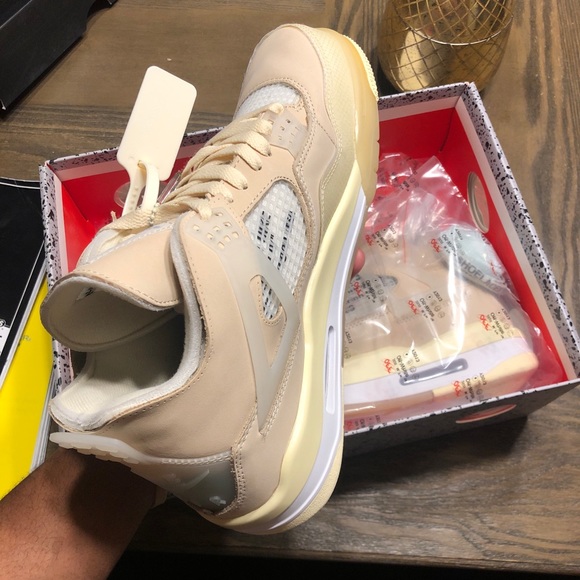 jordan offwhite 4s - Picture 3 of 4